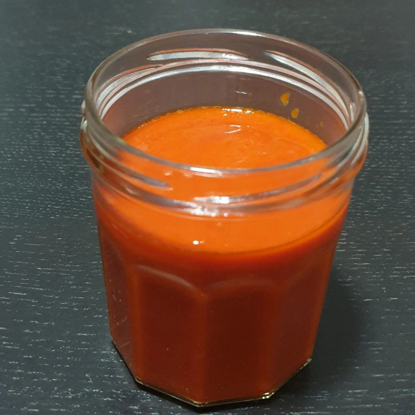 Sauce sriracha maison en version lactofermentation