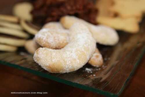 Petits croissants à la vanille et amandes