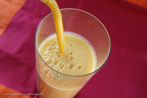 Smoothie banane-mangue-orange