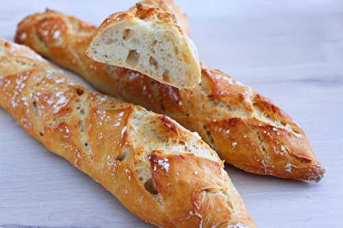 Baguette Maison Facile et Rapide : Pas à Pas - Délicimô ! Blog de Recettes de Cuisine et Pâtisserie