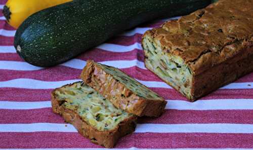 Cake aux Courgettes et aux Herbes du Jardin - Délicimô ! Blog de Recettes de Cuisine et Pâtisserie