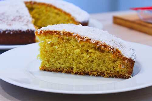 Gâteau Moelleux à la Noix de Coco - Délicimô ! Blog de Recettes de Cuisine et Pâtisserie