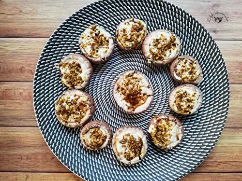 Champignons farcis au chèvre frais et épices Dukkah