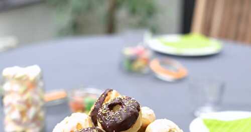 Mini-donuts layer cake / mission MacGyver pour maman-gâteau