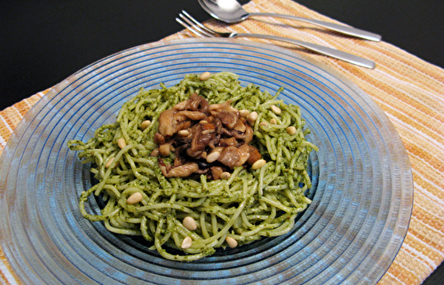 Spaghettis au pesto d'oseille et shiitakés poêlés Pâtes et riz