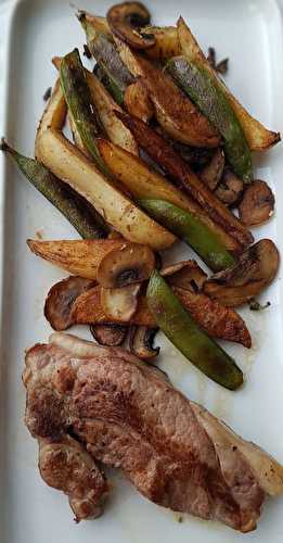 Légumes sautés au miel et soja avec sa tranche d'agneau