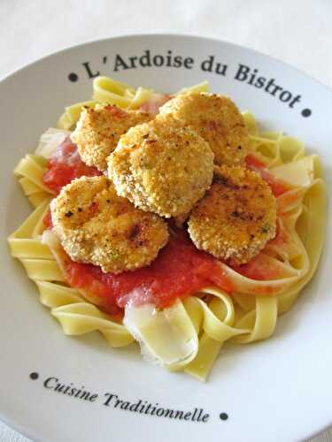 Boulettes de poulet et tomates