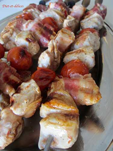Brochettes de poulet bardé à la sauce barbecue : Diet & Délices - Recettes dietétiques