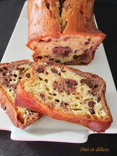 Cake marbré au mascarpone et pépites de chocolat