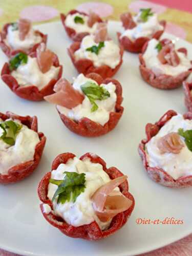 Corolles au jambon cru et fromage blanc parfumé