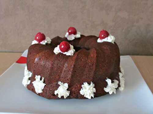 Gâteau au chocolat et aux cerises