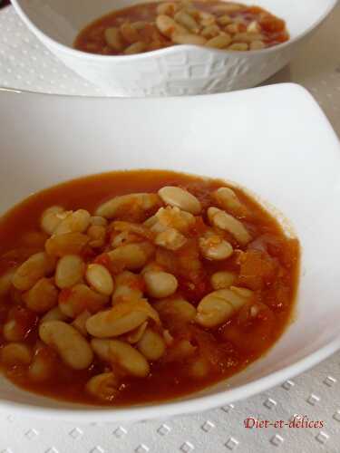 Haricots blancs mijotés à la tomate au cook expert