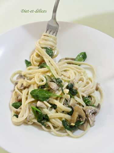 Linguine aux champignons, épinards et fromage blanc