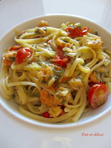 Linguine aux crevettes, aux tomates cerises et à l’oseille