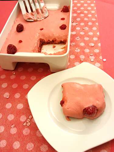 Mousse girly (framboises et biscuits roses)