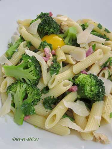 Penne au brocoli façon carbonara