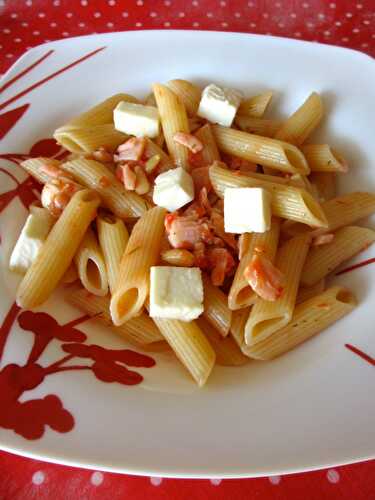 Penne tomatées au saumon fumé