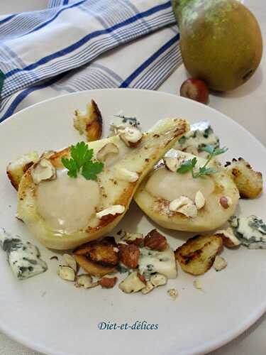 Poires rôties au roquefort et noisettes