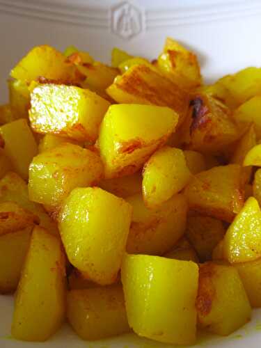 Pommes de terre rôties au curcuma