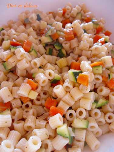 Salade de pâtes aux légumes croquants