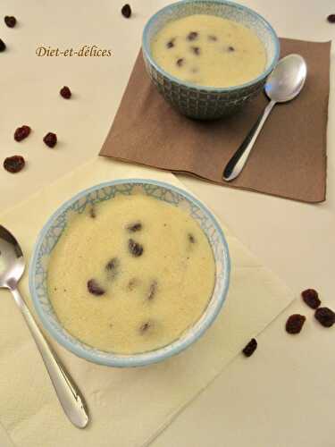 Semoule au lait aux raisins secs