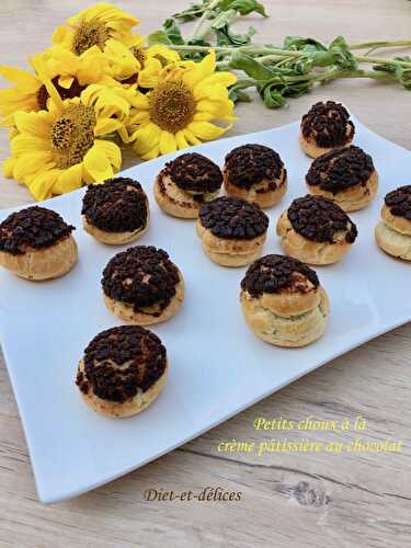 Petits choux à la crème pâtissière au chocolat