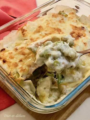 Gratin de ravioles au chèvre, aux poireaux et saumon fumé