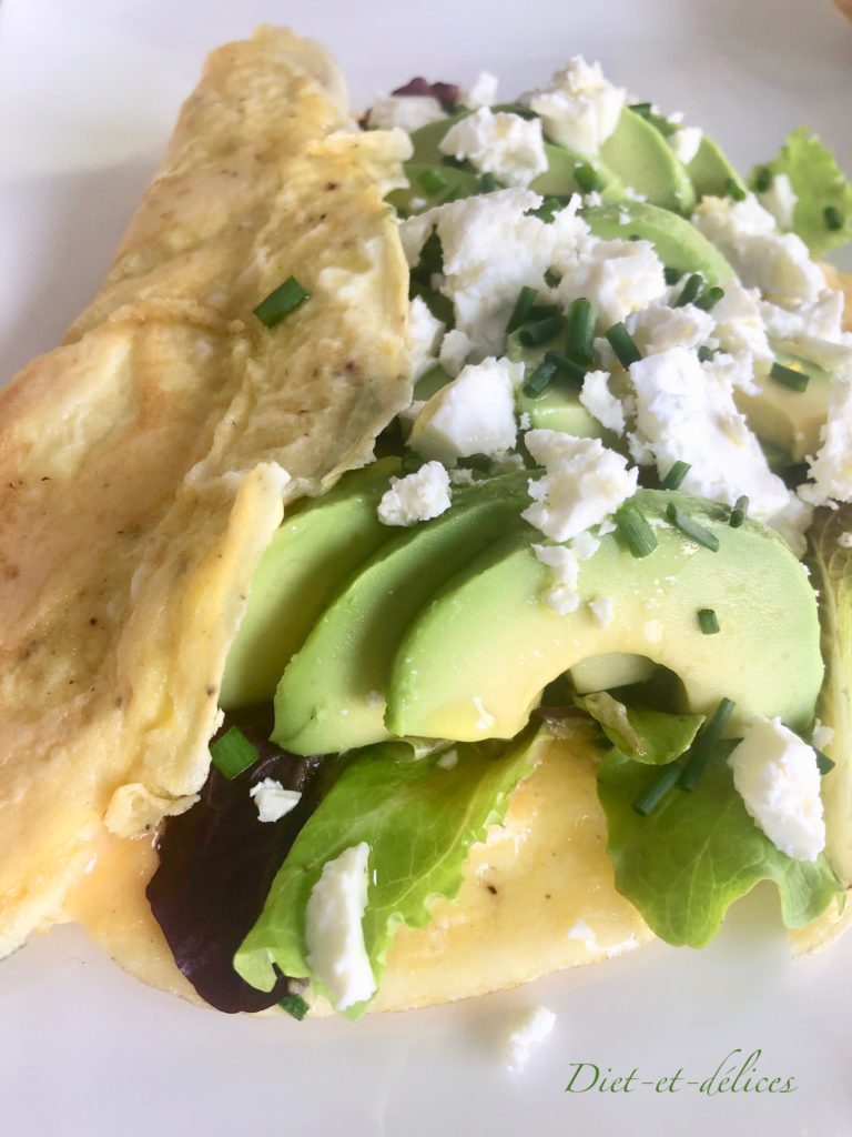 Omelette à l’avocat et à la feta