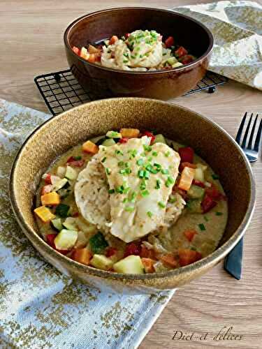 Curry de cabillaud aux petits légumes, sur son lit de riz thaï