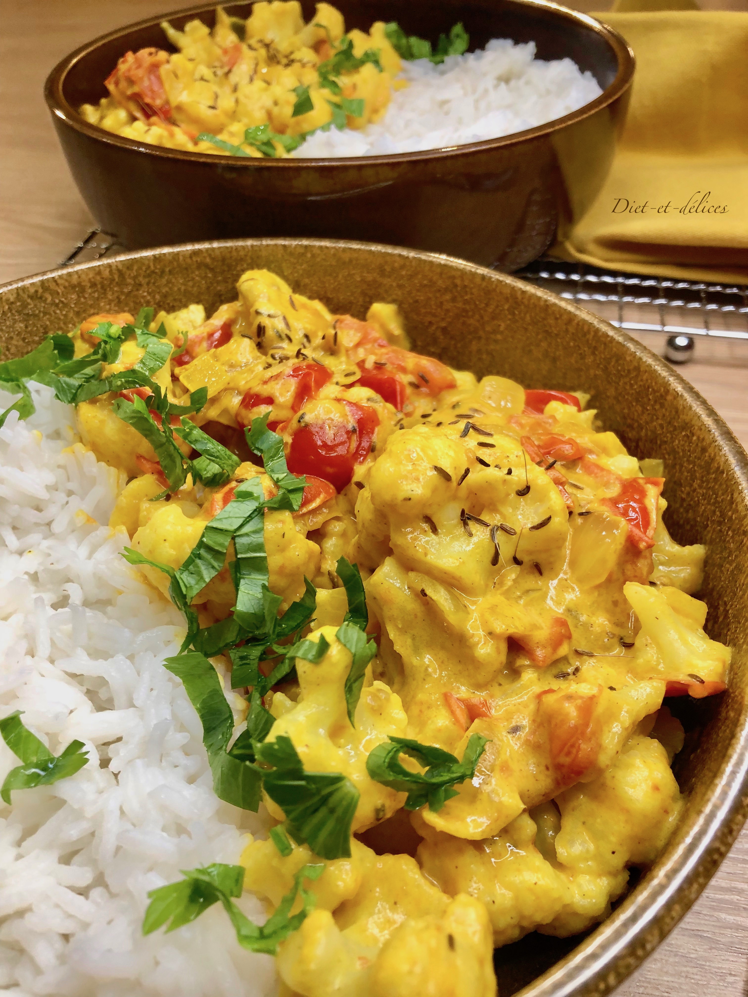 Curry de chou-fleur au lait de coco et épices