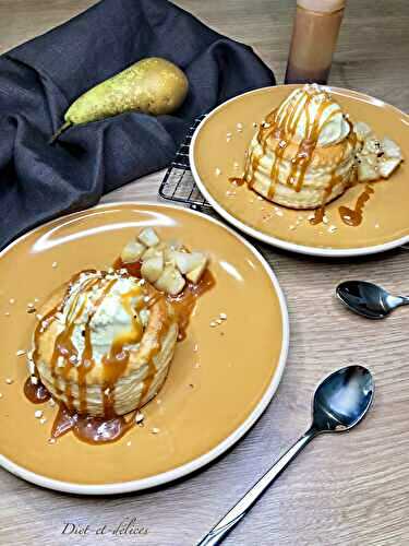 Vol au vent sucré à la poire, glace vanille et caramel au beurre salé