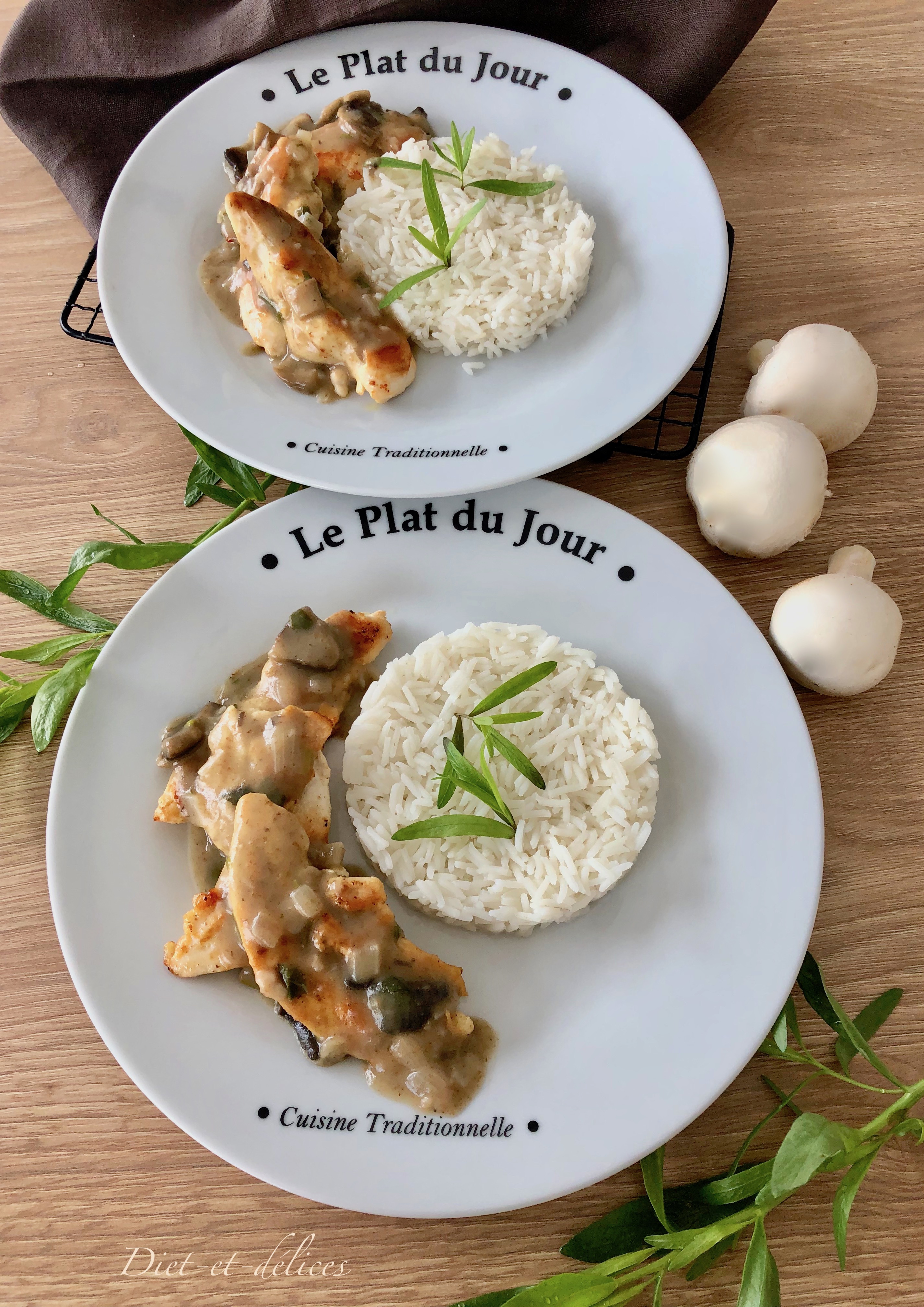 Aiguillettes de poulet et leur sauce aux champignons et à l’estragon