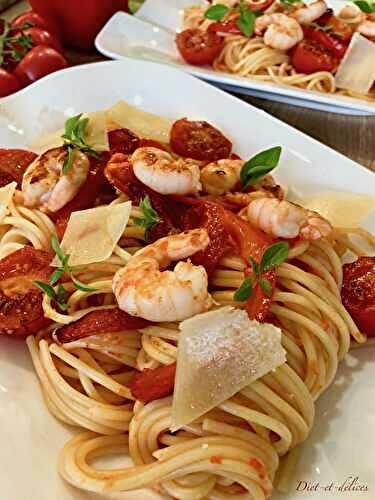 Spaghetti aux gambas et sa sauce au poivron et à la tomate