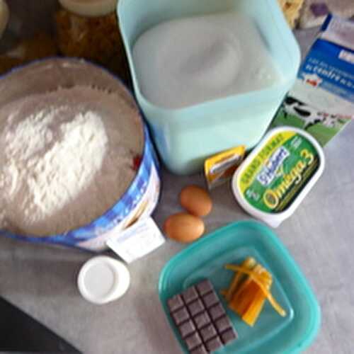 Un Cake aux pépites de Chocolat et Oranges confites