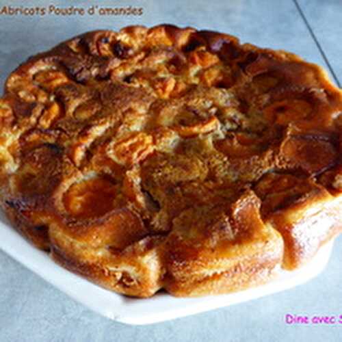 Un Clafoutis Abricots Poudre d'amandes