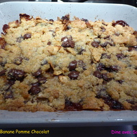 Un Crumble aux Pommes Bananes et Chocolat