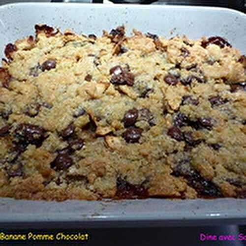 Un Crumble aux Pommes Bananes et Chocolat