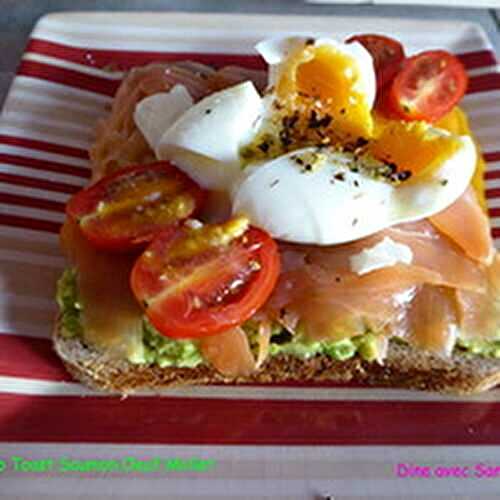 Des Avocado Toasts Saumon Oeuf mollet