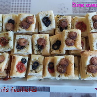 Des Carrés apéritifs Feuilletés