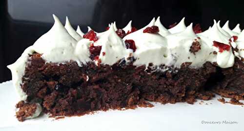 Brownie Chocolat Cranberries ganache Pistache