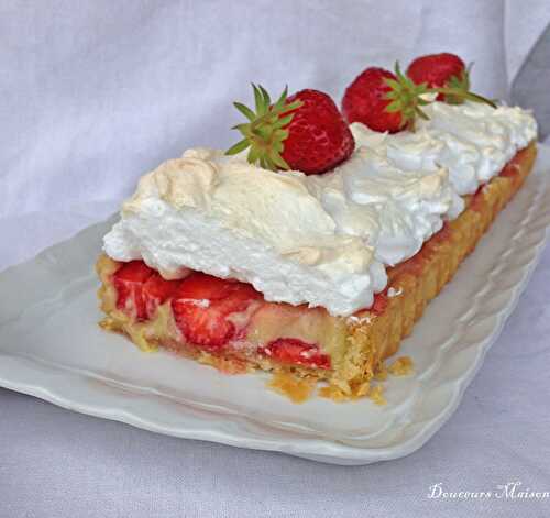 Tarte Rhubarbe Fraise Meringuée