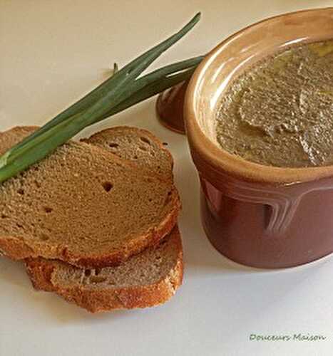 Terrine de Foies de Volaille au Piment d’Espelette