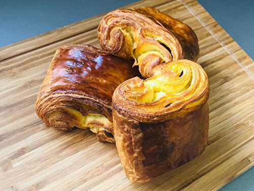 Petits pains au chocolat feuilletés