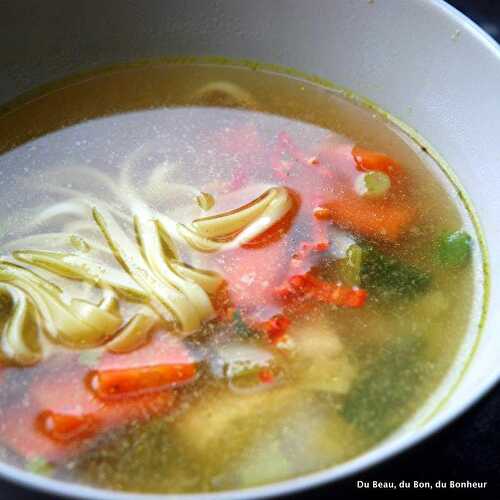 Bouillon de légumes à la chinoise