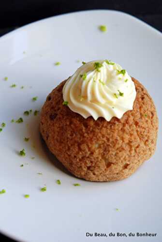 Choux craquelin, crémeux basilic et ganache chocolat blanc-citron vert