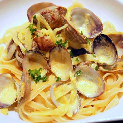 Linguine aux palourdes, fenouil, crème et safran