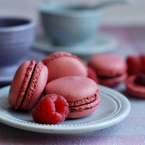 Macarons framboises