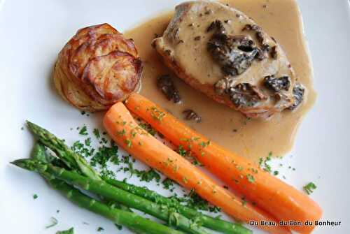 Médaillons de veau, sauce aux morilles