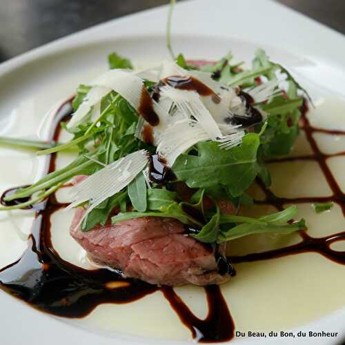 Simple face de boeuf, roquette et parmesan