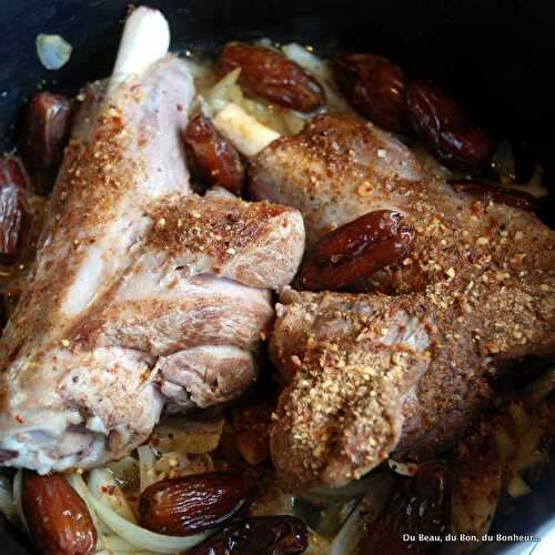 Tajine de souris d'agneau aux dattes